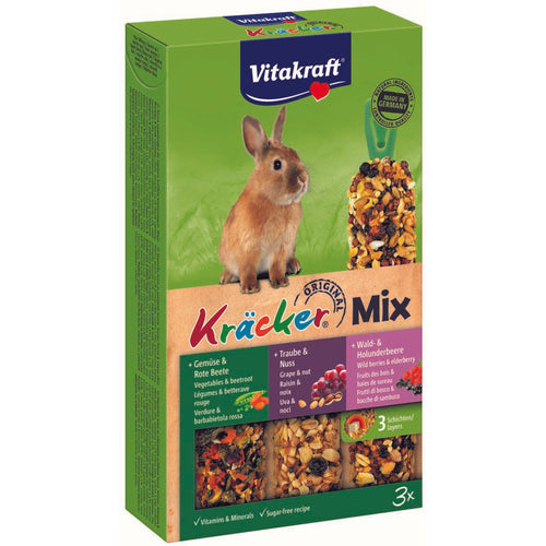 VITAKRAFT Stapici s povrcem, orasastim plodovima i sumskim vocem, za kunice 3kom