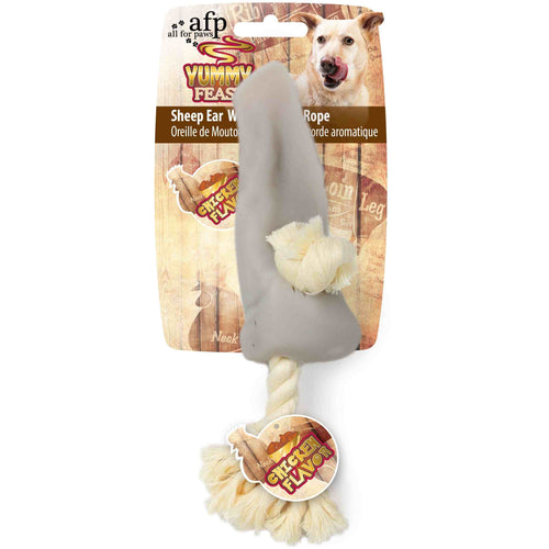 ALL FOR PAWS Yummy Feast Sheep Ear, s konopcem, aroma piletine, 20x5x4cm
