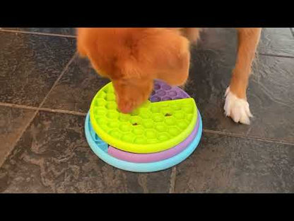 NINA OTTOSSON Puppy Lickin' Layers, interaktivna igračka i hranilica za štence